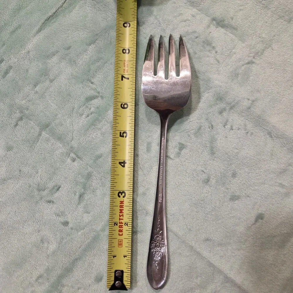 Vintage Wm Rogers Extra Plate Serving Spoon & Serving Fork Triumph Pattern 1941